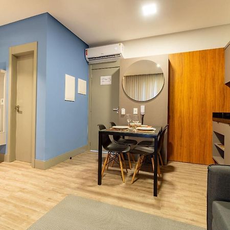 Aion Suites 103 - Compacto E Luxuoso Loft - Rooftop Com Piscina E Academia - A Poucos Passos Da Praia Бомбиньяс Экстерьер фото