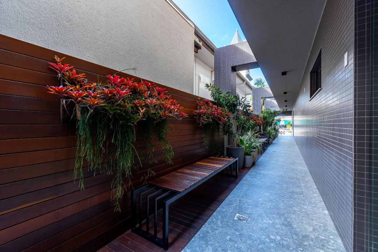 Aion Suites 103 - Compacto E Luxuoso Loft - Rooftop Com Piscina E Academia - A Poucos Passos Da Praia Бомбиньяс Экстерьер фото